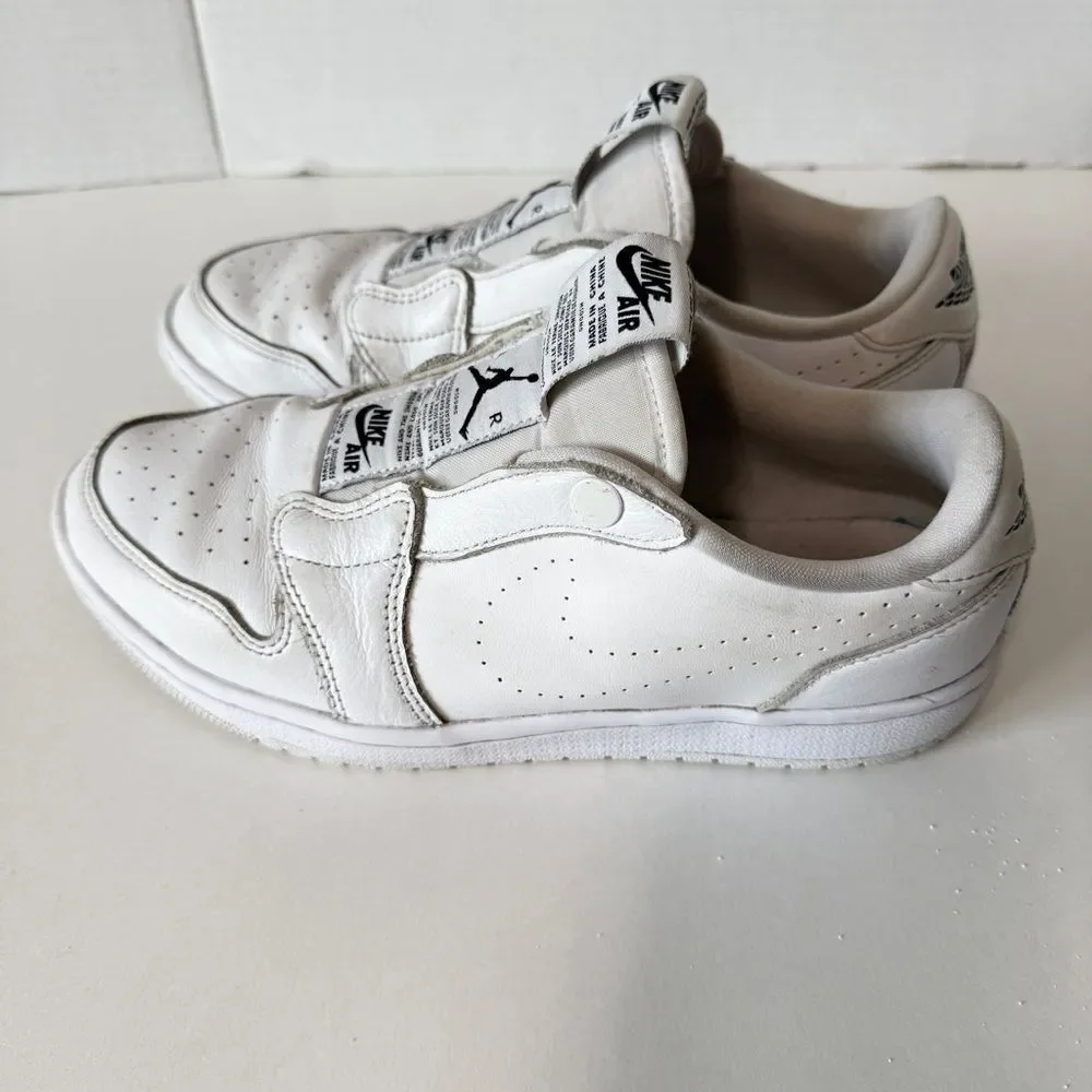 Nike Air Jordan 1 Women’s Retro Low Slip On Snap White Sneaker AV3918-100 Sz 7.5